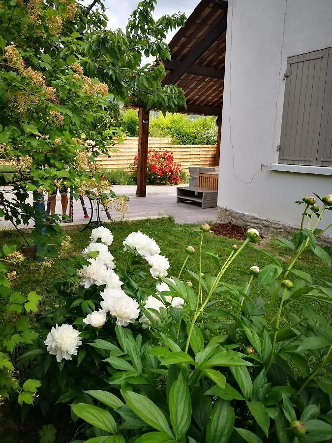 Сasa de vacaciones Maison 3 étoiles avec jardin pour familles, sportifs, curistes... Digne-les-Bains